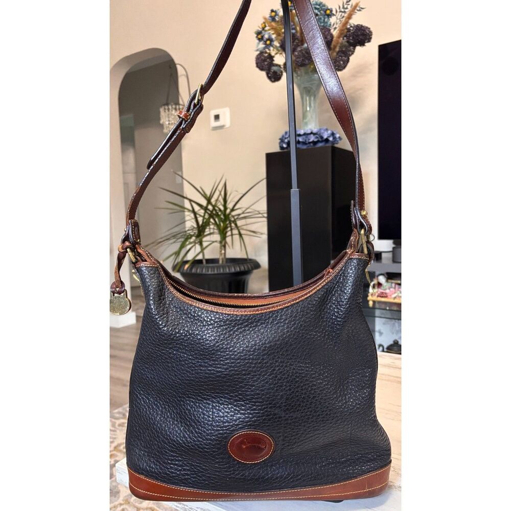 VTG Dooney & Bourke All Weather Leather Hobo Shoulder Bag
